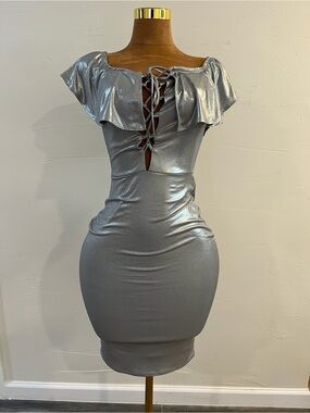 Metallic Silver Lace-Up Off-Shoulder Bodycon Dress